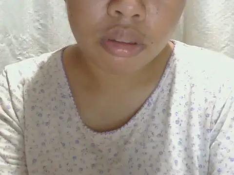 ChubbyButty XXX чат на живо