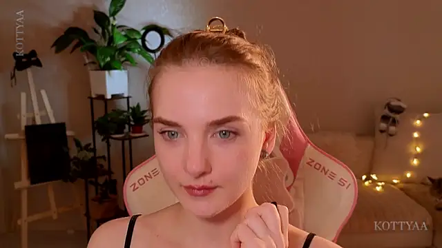 -Kottyaa-'s Live XXX Chat