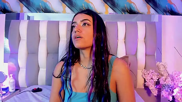 IsaDiiaz Chat XXX live