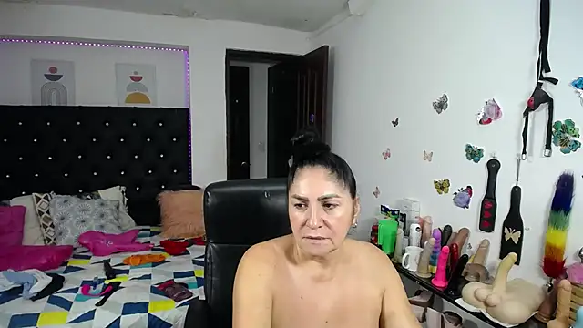 Chat XXX ao vivo de mature_bigboobs10