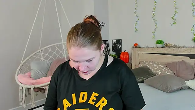 Virginia_Robinson 라이브 XXX 채팅