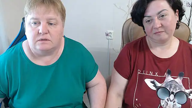 Lindy-Jeanie's Live XXX Chat