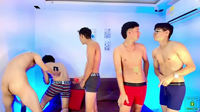 โชว์เว็บแคมของ CHILLBICREWX