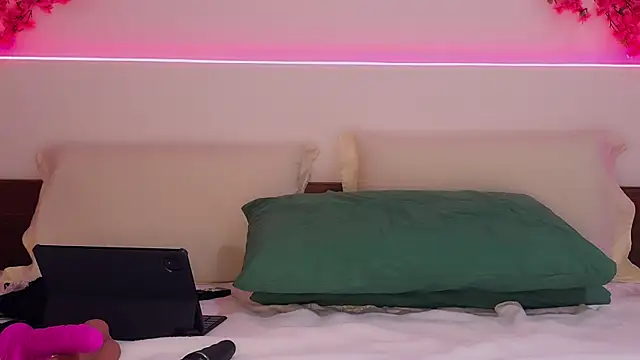 LeylaRosse's Webcam Show