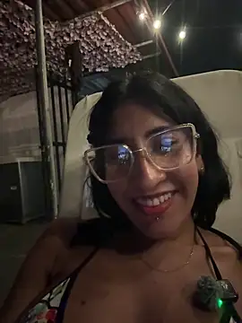 Violet_rousse7's Webcam Show