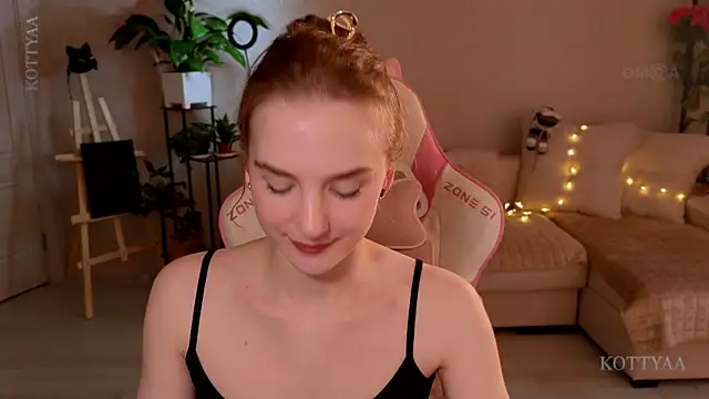 Chat XXX en directo de -Kottyaa-
