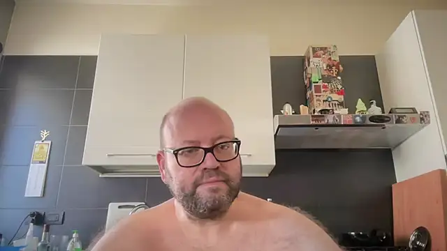 theitalianbear Webcam-Show
