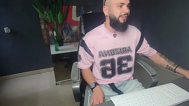 Živý XXX chat OscarWillss
