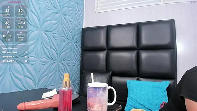Mature_Skinny's Webcam Show