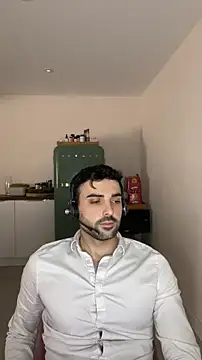 Chat +18 de eauminerale ao vivo