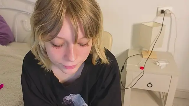 MollySally Live XXX Chat