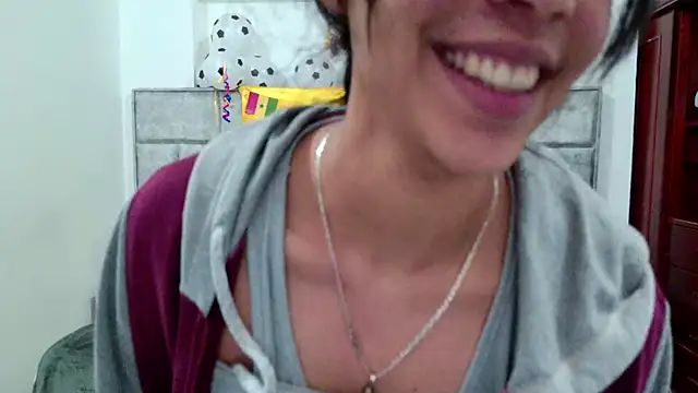 laureentt_ Chat XXX live