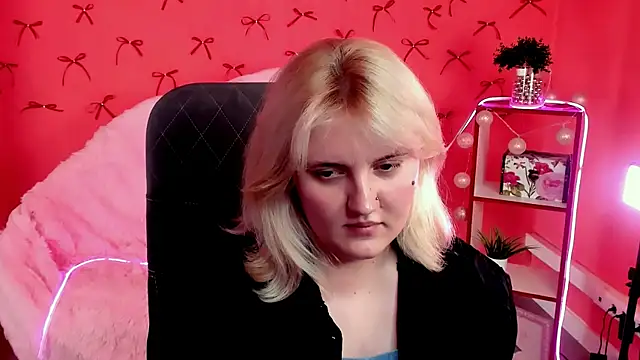 KathyBriggs' Live XXX Chat