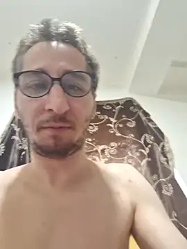 MattedOdobenus Show in webcam