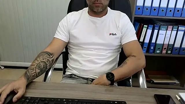 Evasionee Live XXX Chat