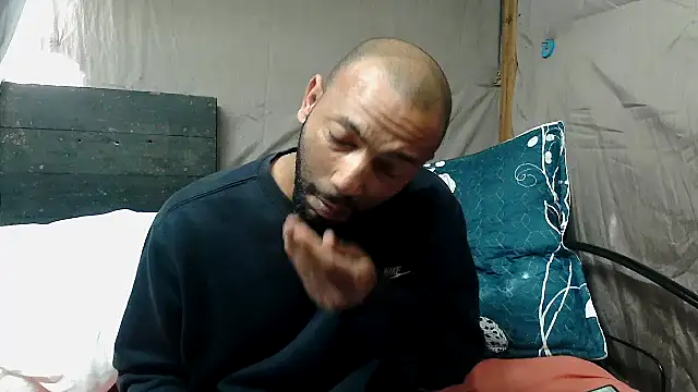 Chatroom XXX en direct de Camodick