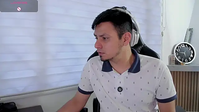 Chat XXX en directo de Rick_Adams