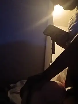 slimeoody93 Show in webcam