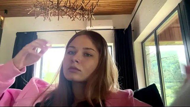 NikaLicka's Live XXX Chat