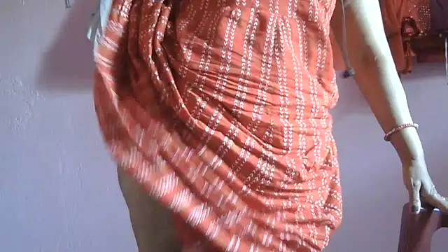 Pooja-suman's Live XXX Chat