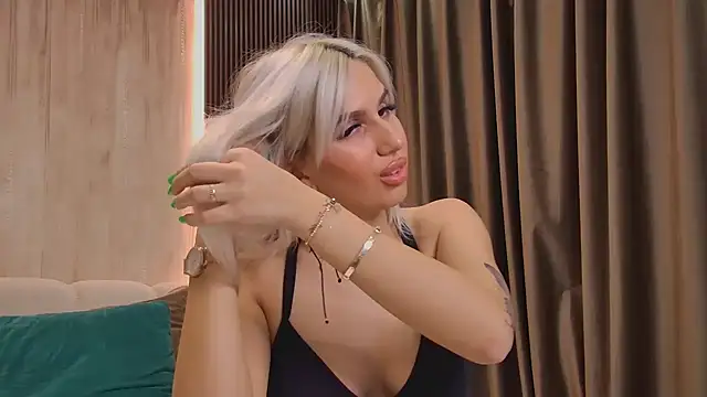 Chat +18 de ZaraSpark ao vivo