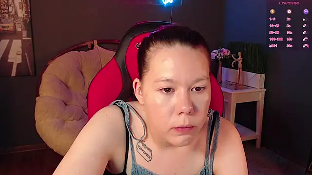 Chat +18 de Nabi_Brown ao vivo