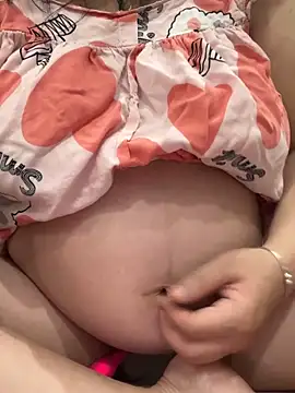 Mira-23's Live XXX Chat