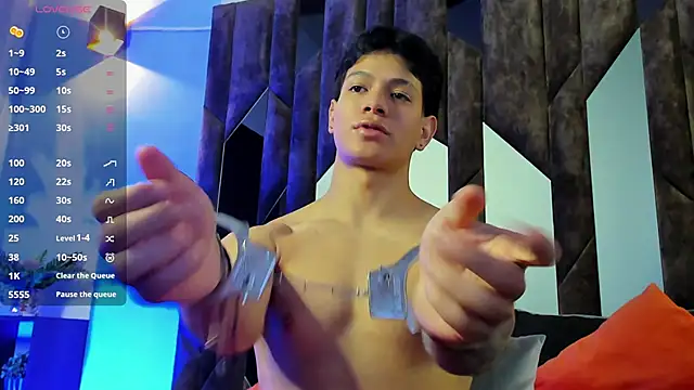 Chat +18 de TonyPetrovjs ao vivo