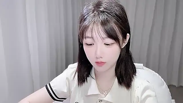 Ccc7-'s Live XXX Chat