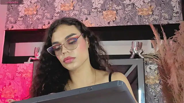 cami_doll_ Chat XXX in diretta