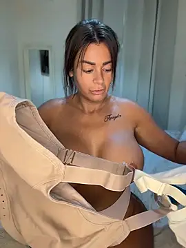 ultimate_PAWG Adlı Modelin Canlı XXX Sohbeti