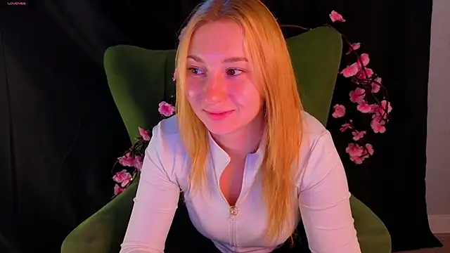 RosalieHandley live XXX chat