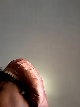 Chat +18 de SWEETDOLLY29XX ao vivo