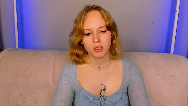 Živý XXX chat RikkiChoco
