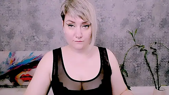 Djullia live XXX chat