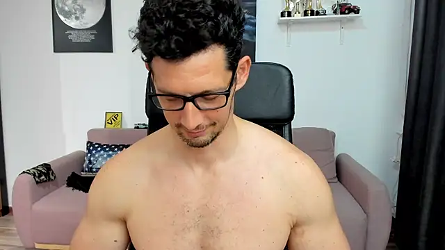 Chat XXX Live BrutusK08