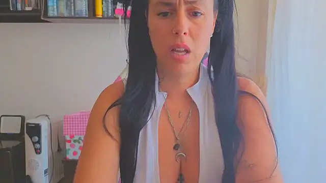 tatii222 Chat XXX in diretta