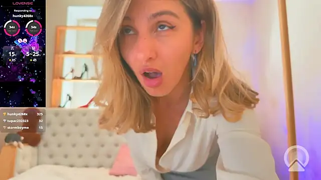 divamonikate – Naživo XXX chat