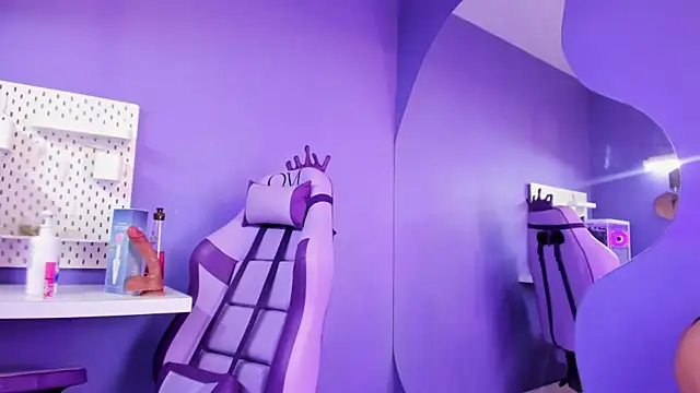 צ'אט XXX בשידור חי של Zoe_444