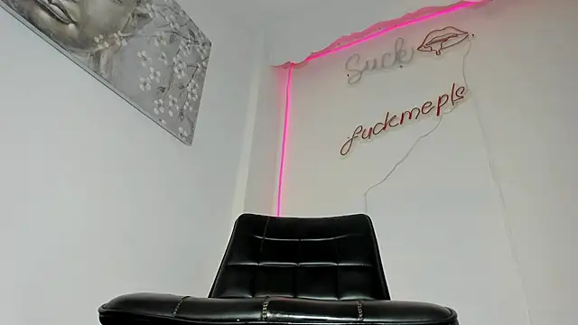 Rpoolrboy live XXX chat