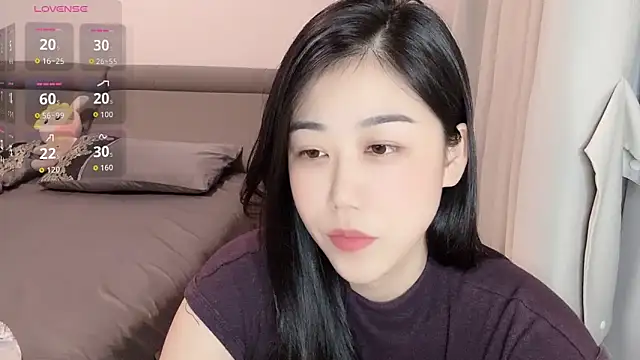 F-Yuwei Chat XXX live