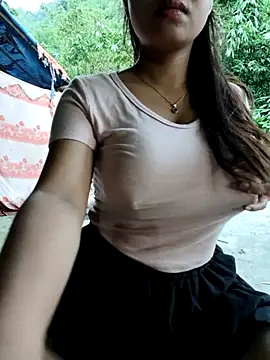 Chatroom XXX en direct de Rubyy_Nk