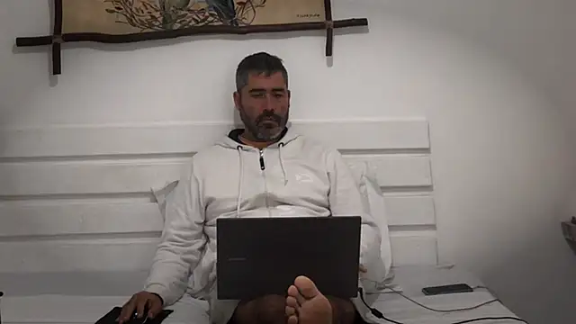 Chat XXX ao vivo de victor_chat