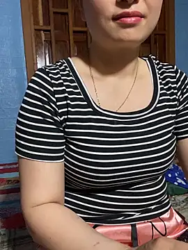 צ'אט XXX בשידור חי של Ava_xxx