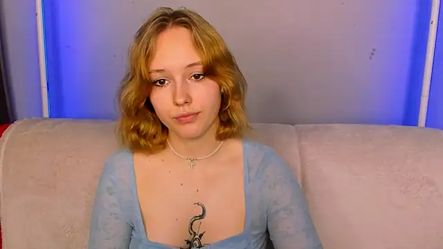 RikkiChoco Adlı Modelin Canlı XXX Sohbeti