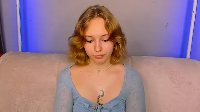 RikkiChoco's Live XXX Chat