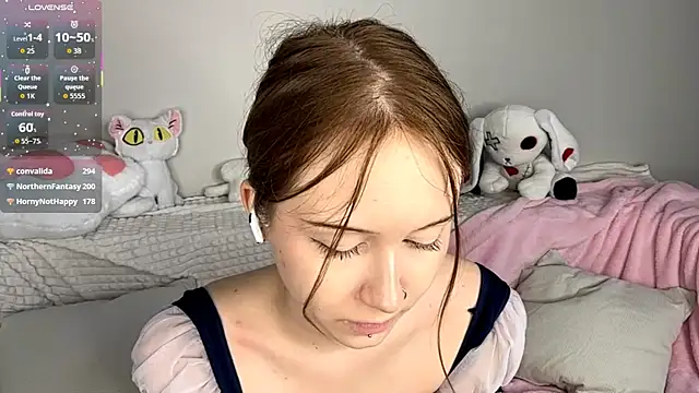 EvaaAndersonのライブXXXチャット