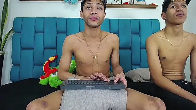 Stephen_Angel live XXX chat