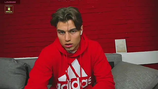 Chat +18 de Kyle_Baker ao vivo