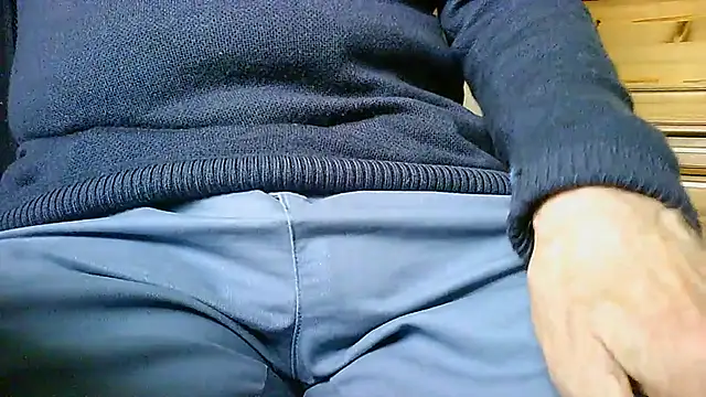 XXX chat uživo modela mikeybed